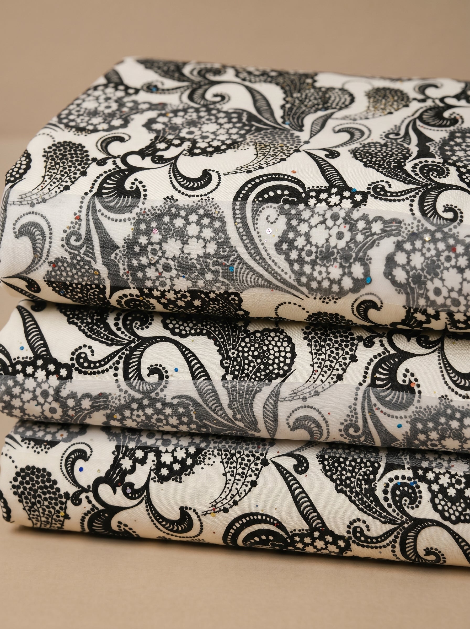 Monochrome abstract print