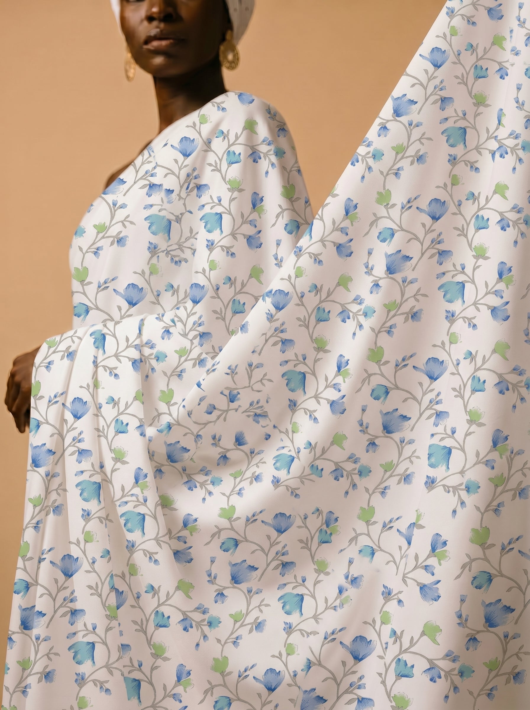 Soft floral print on pure cotton base