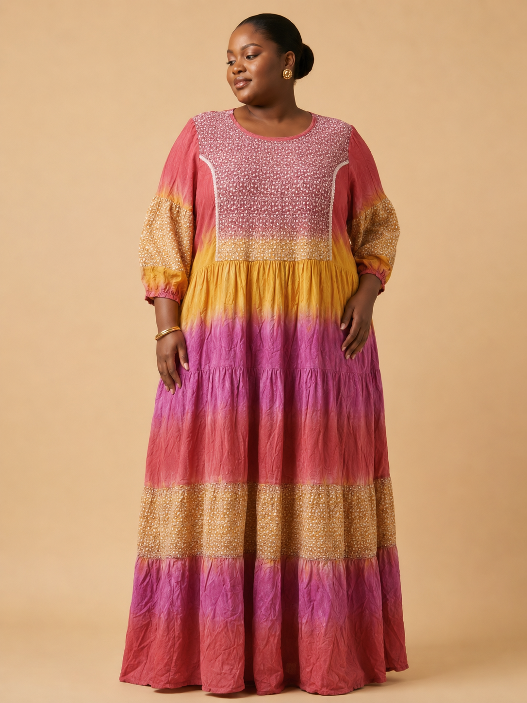 Warm ombré shades with delicate all-over detailing