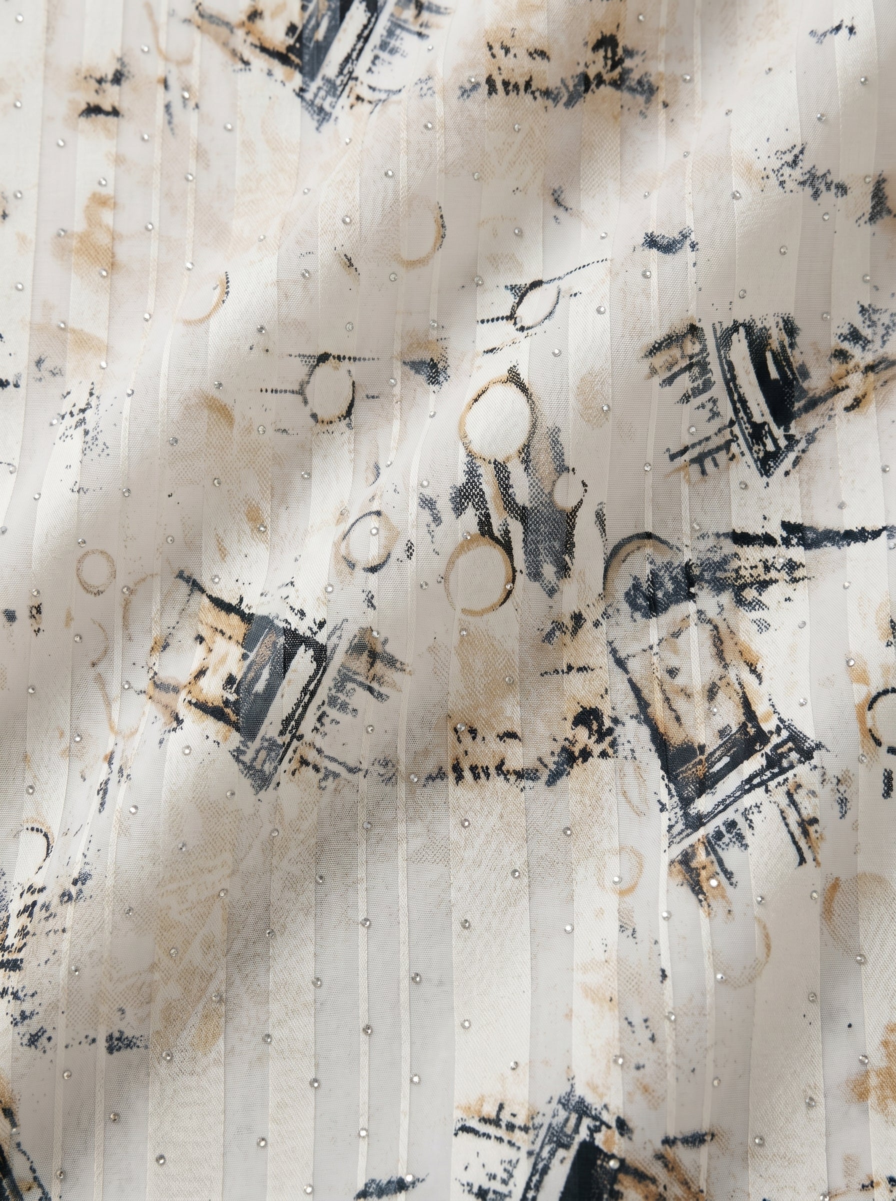 Neutral abstract print
