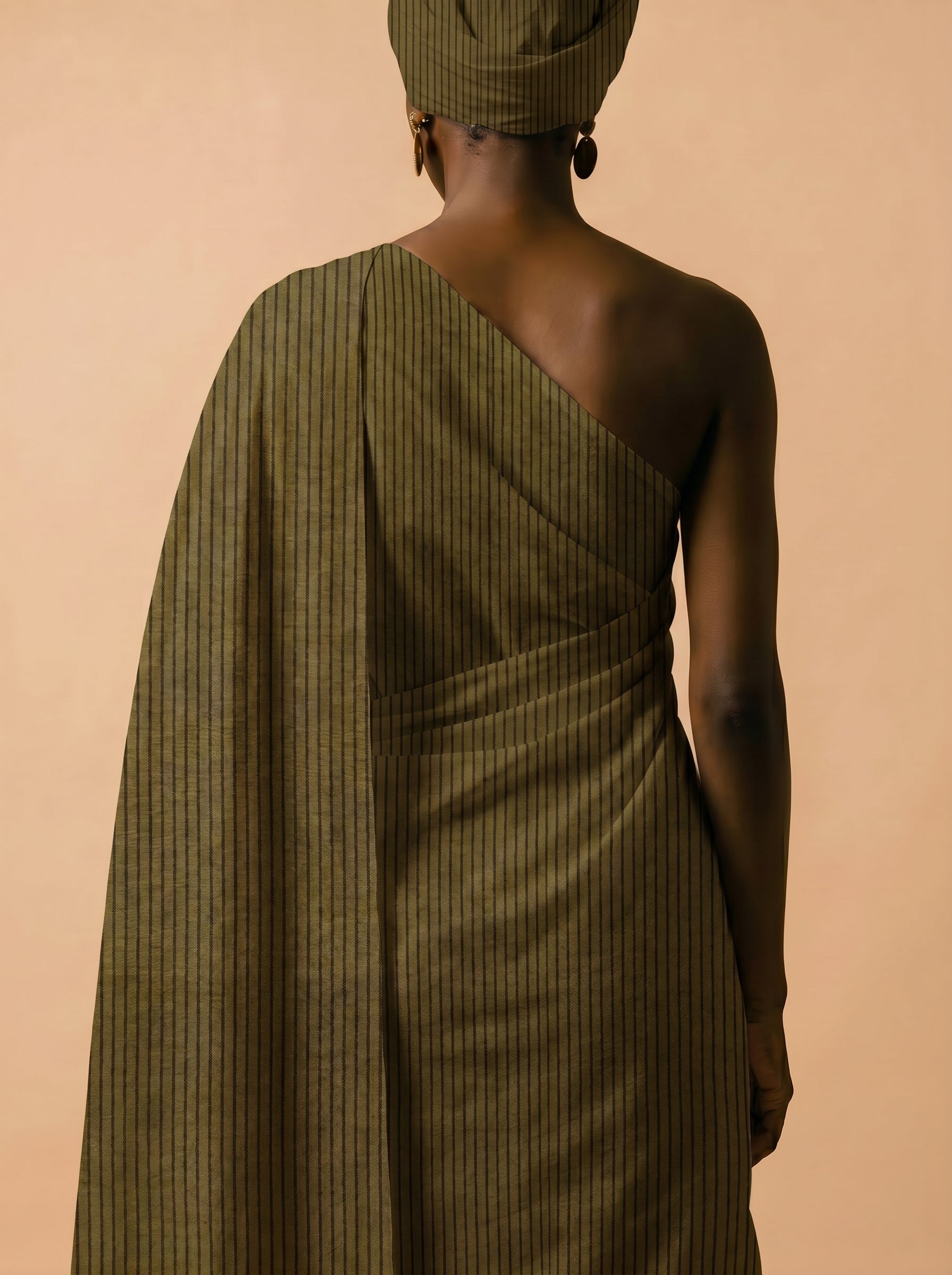Fine rib texture in soft woven finish