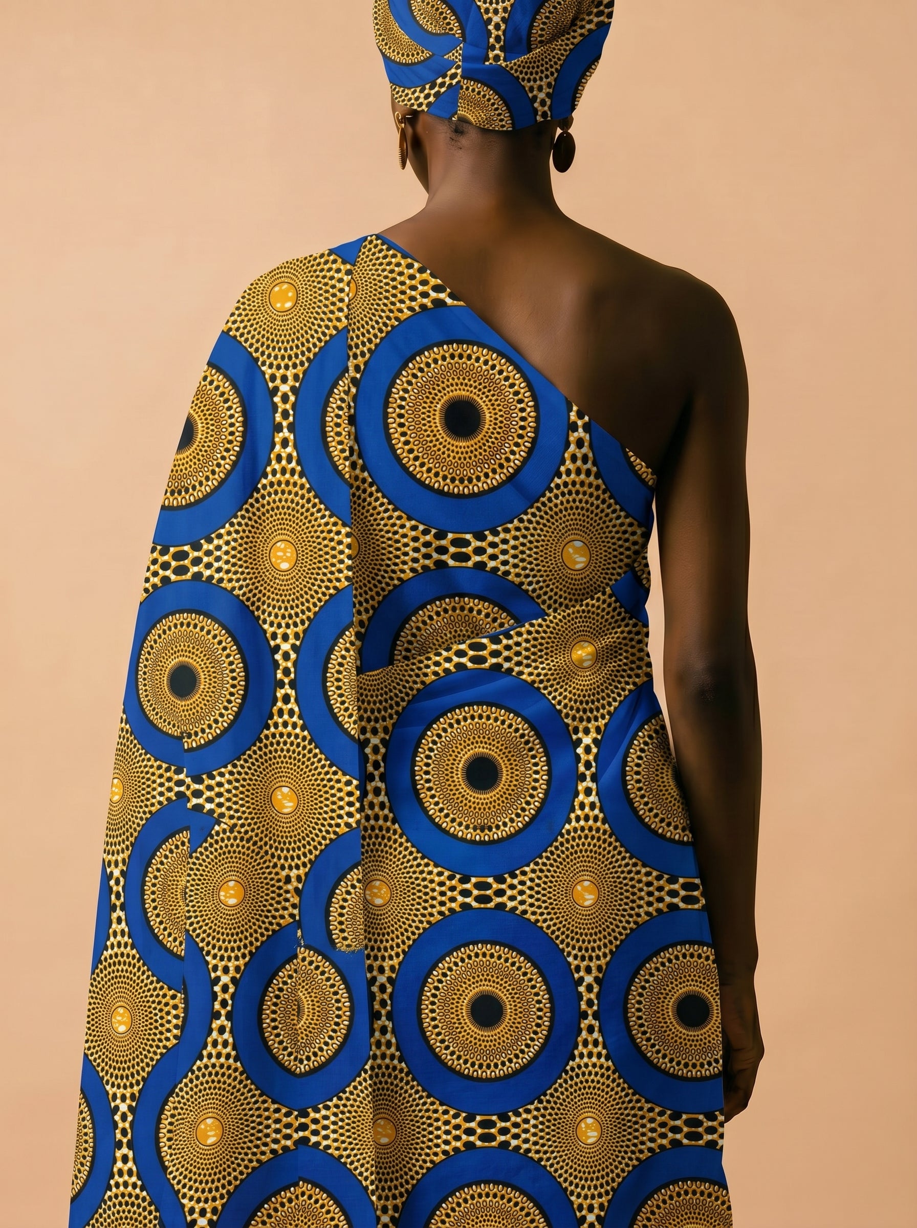 Cheetah-inspired circle pattern