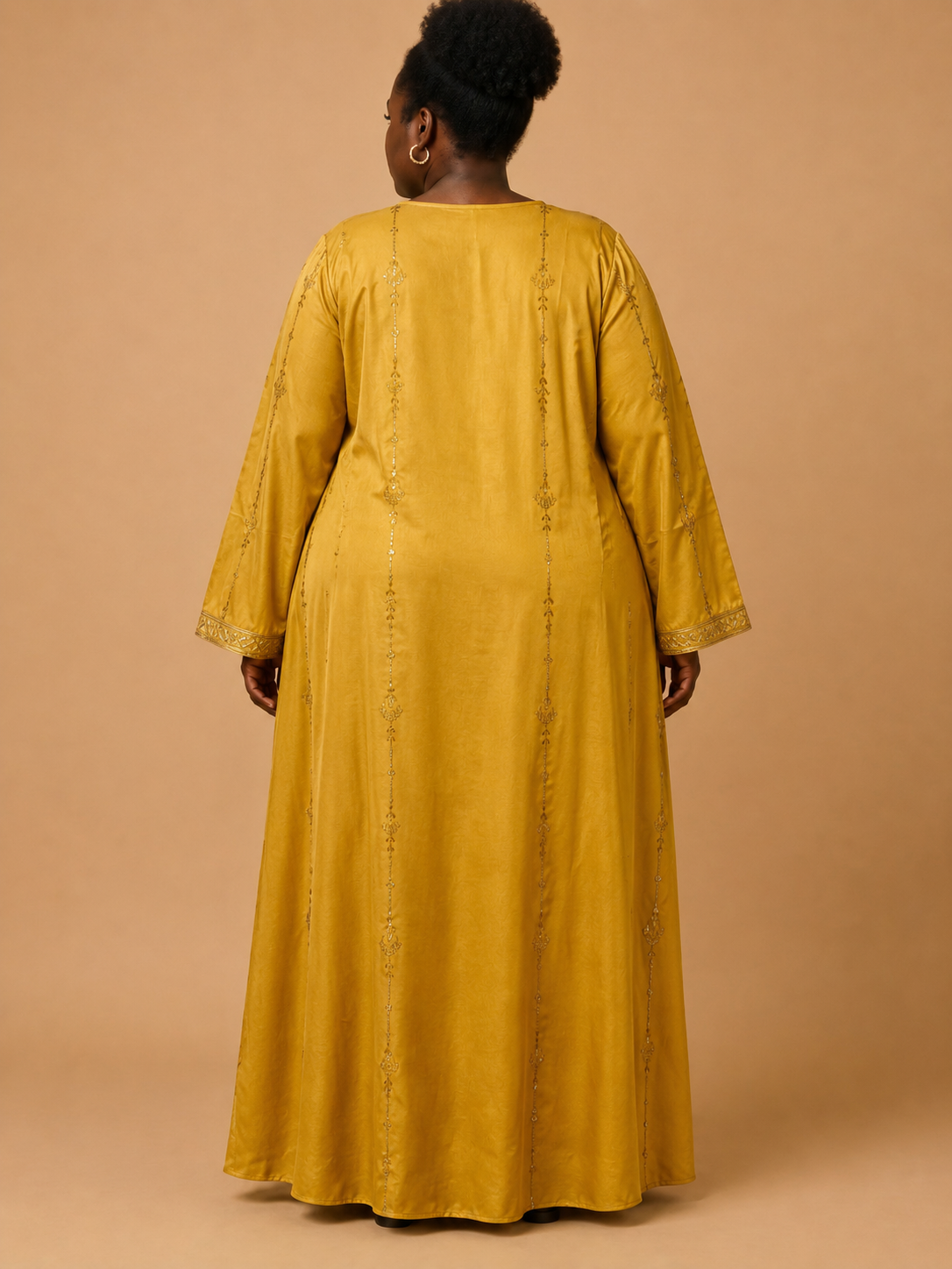 Elegant embroidery on a rich golden base