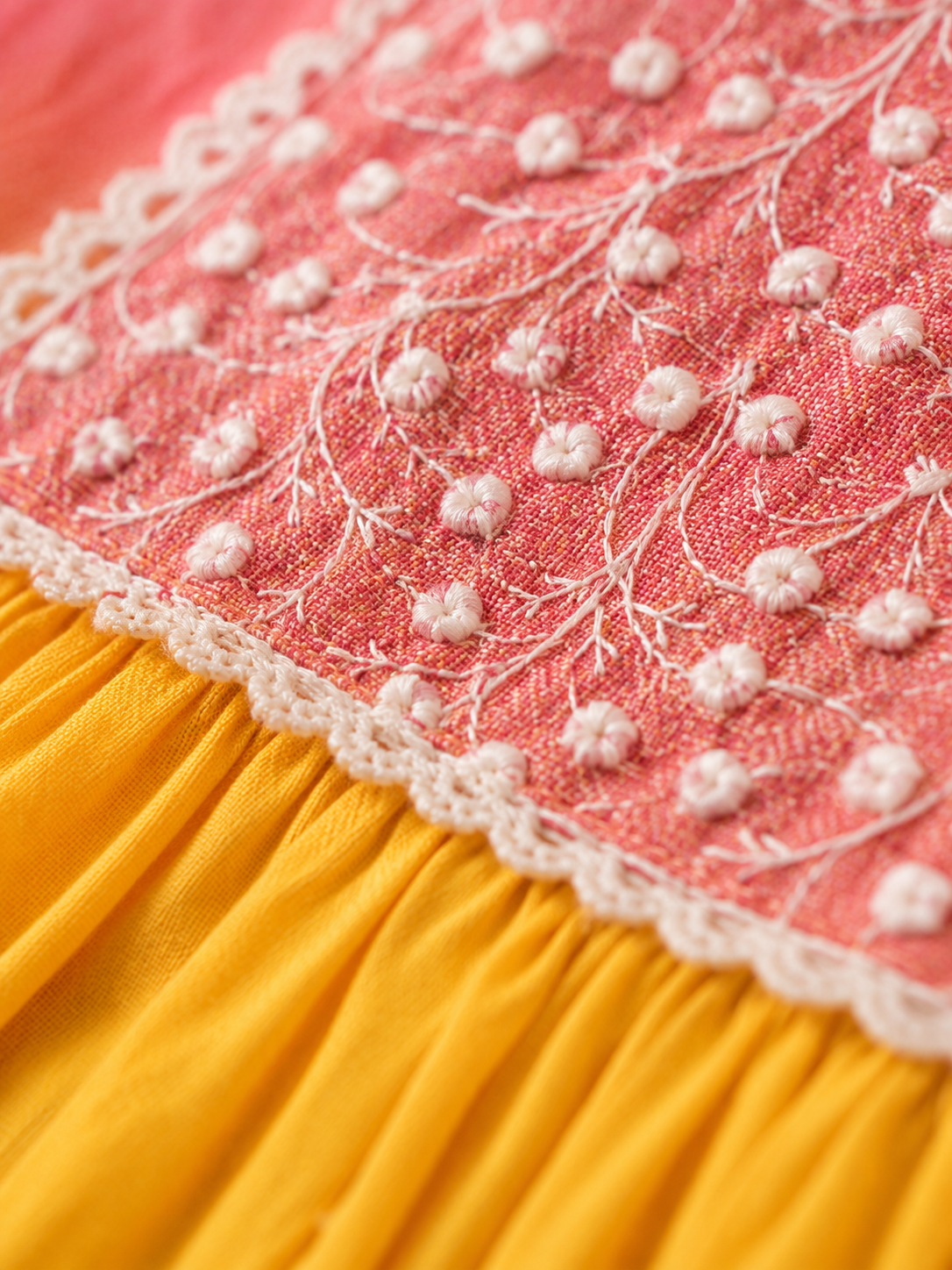 Warm ombré shades with delicate all-over detailing