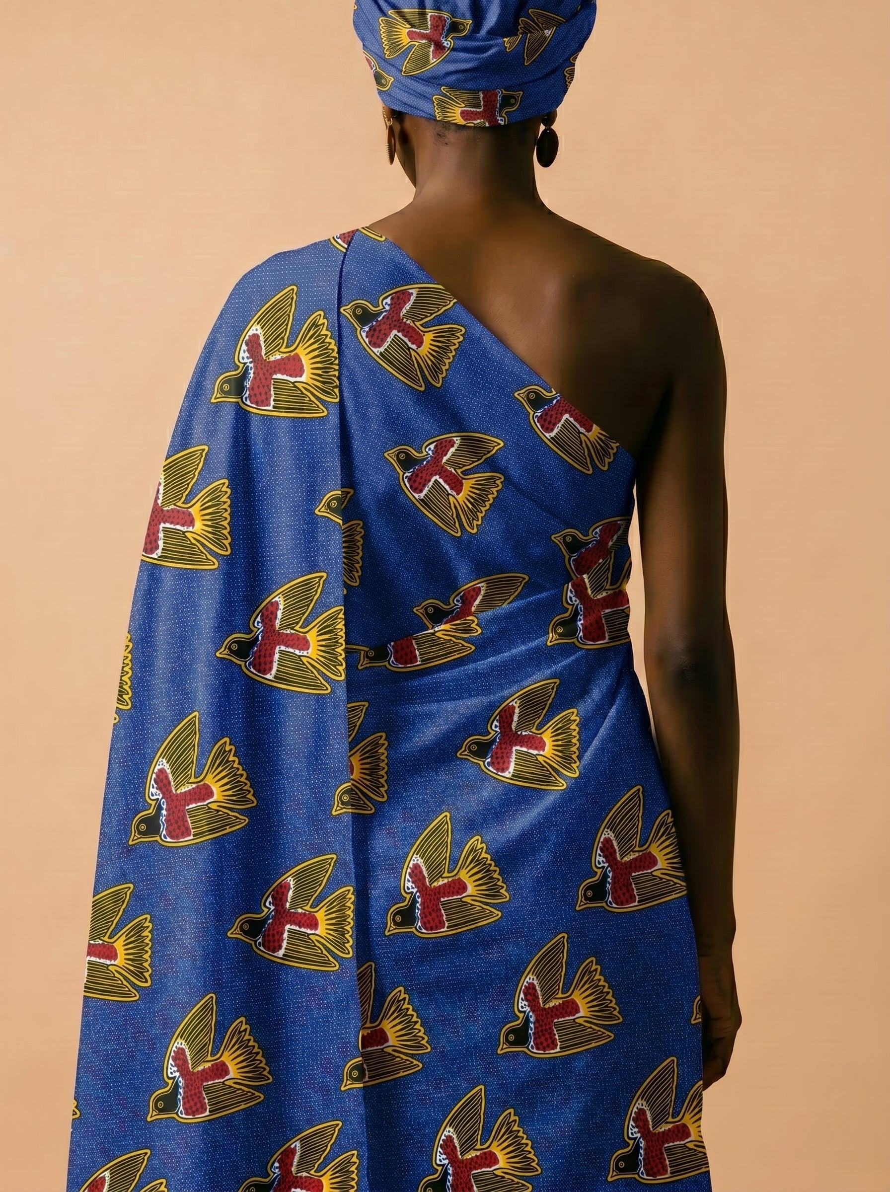 Blue bird print with dotted background