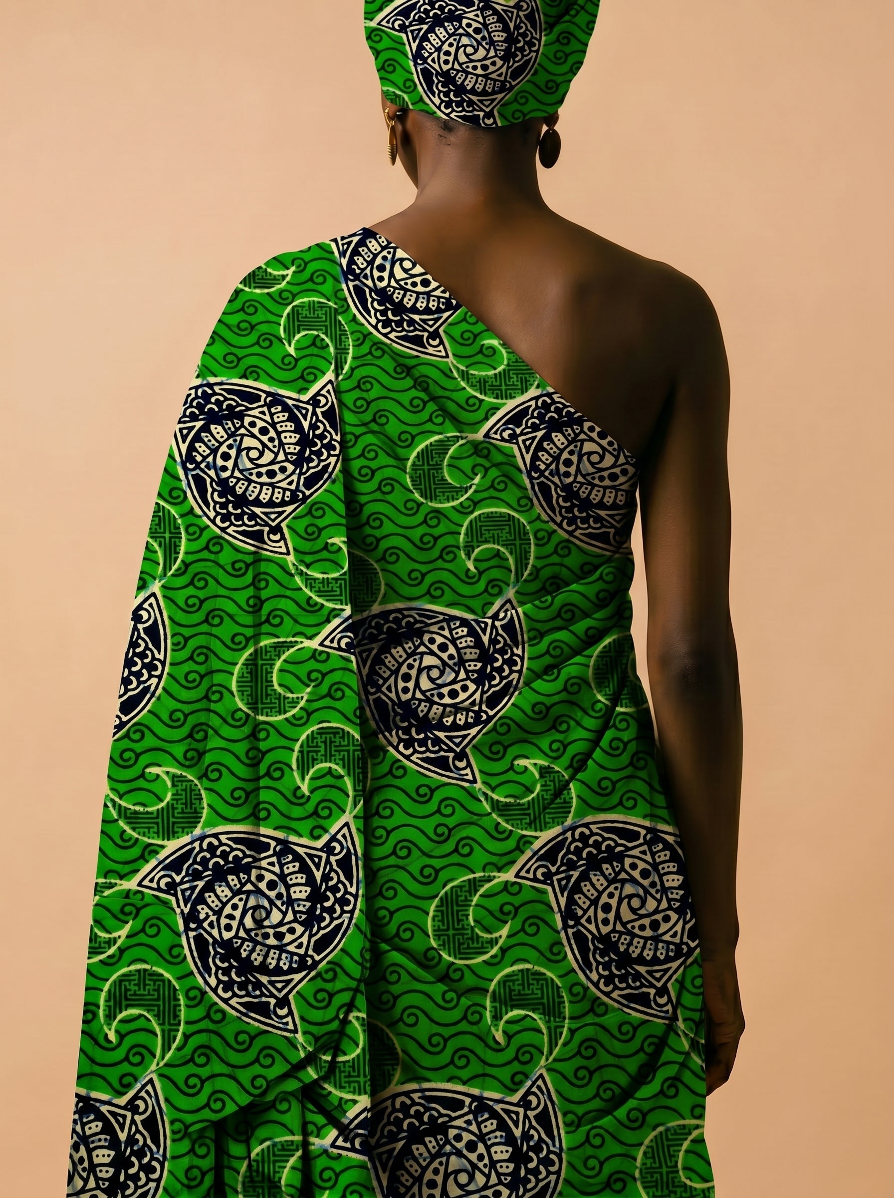Sea turtle print with flowing wave patterns