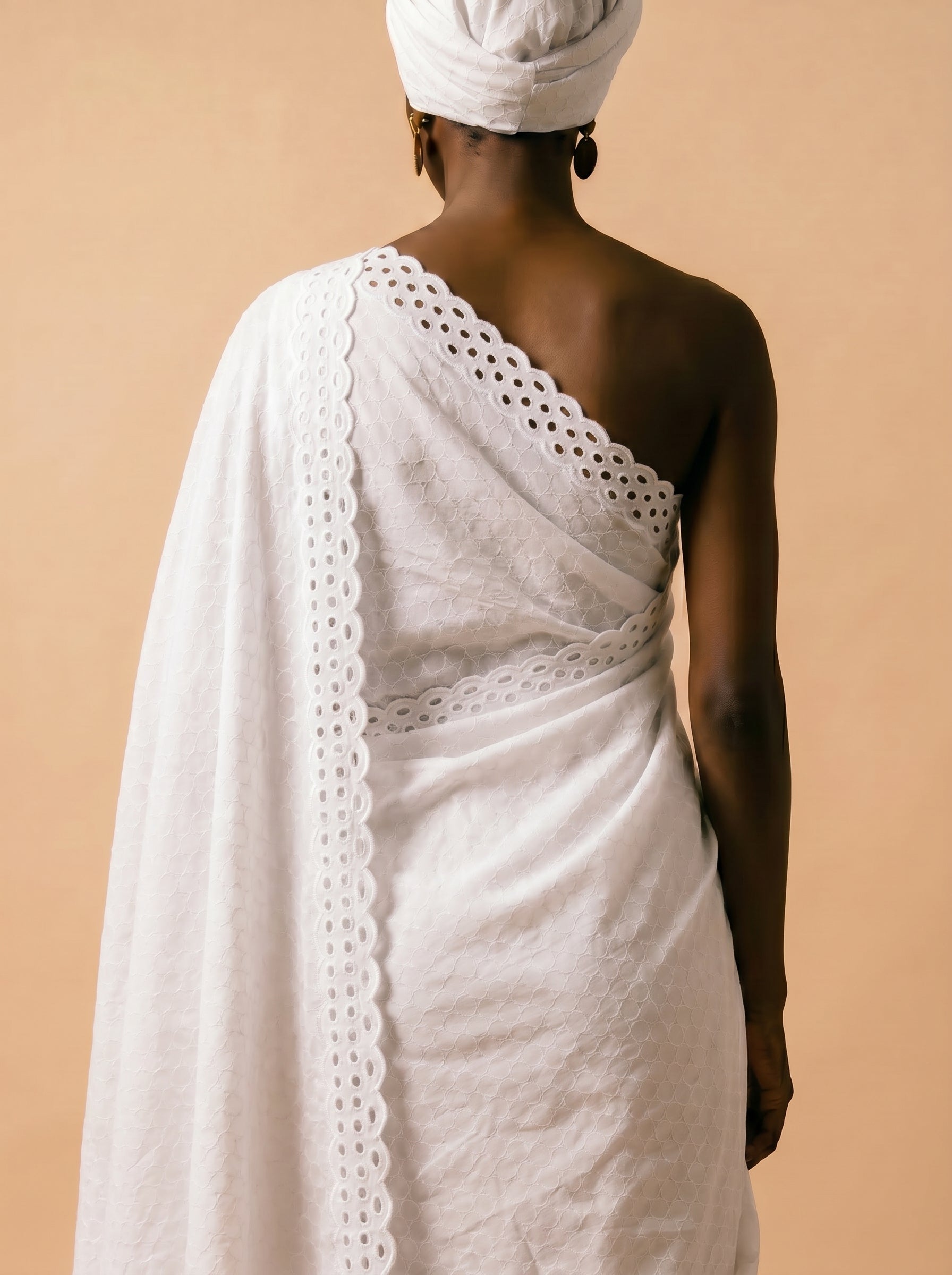 Elegant dry lace on soft cotton base